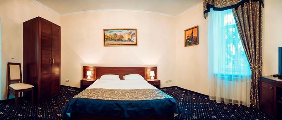 Boutique Hotel Villa P Uschhorod Exterior foto